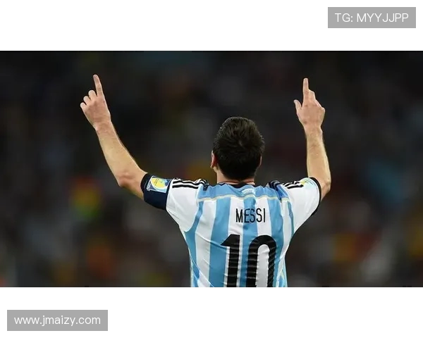 阿根廷2022世界杯队服设计解析与球迷热议探讨